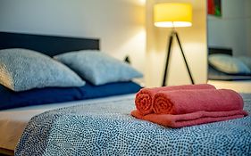 Apartments Częstochowa - Słoneczna Kamienica - Centrum - Prywatny Parking free! - Klimatyzacja !